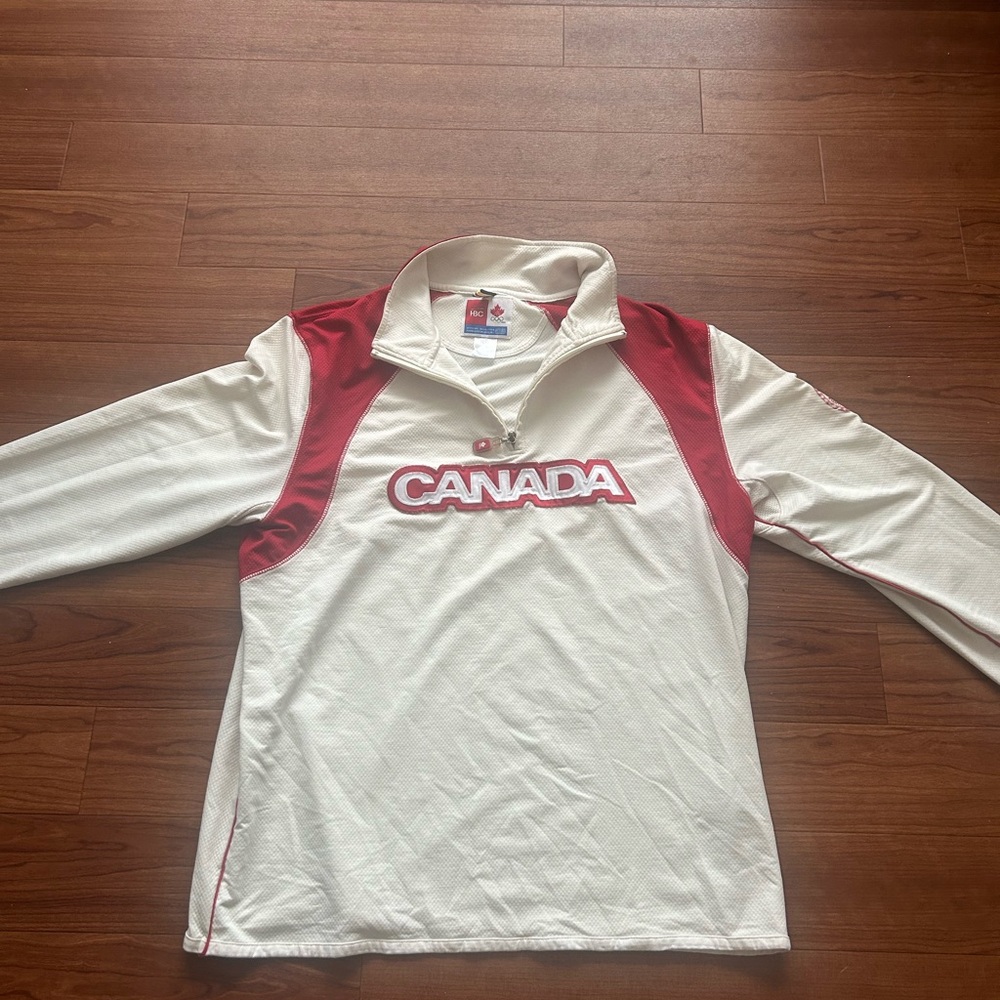 White and Red Canada Pullover